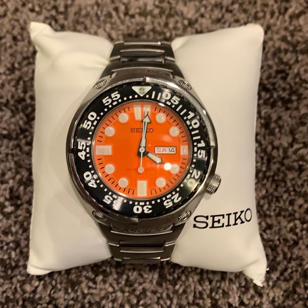 Men’s Seiko Sawtooth Orange - Rare SHC059